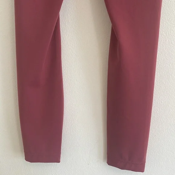 Lululemon Instill High Rise 25 Leggings | Size 0 - Picture 13 of 16